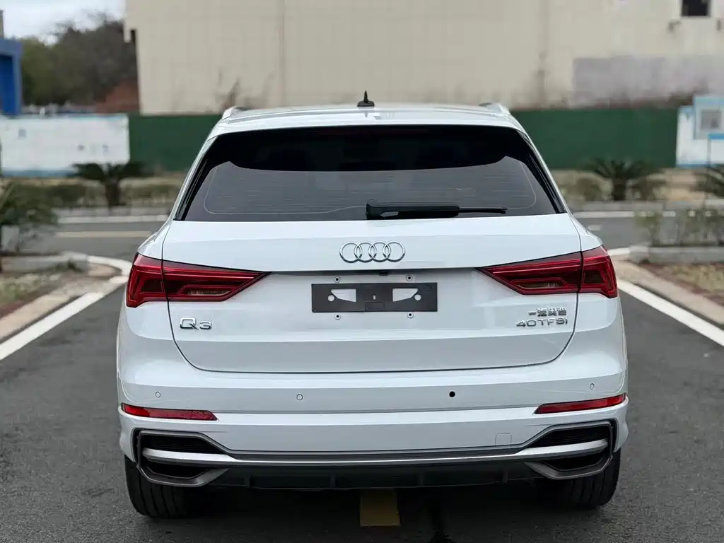 Audi Q3 — фотографии объявления, Фото 12