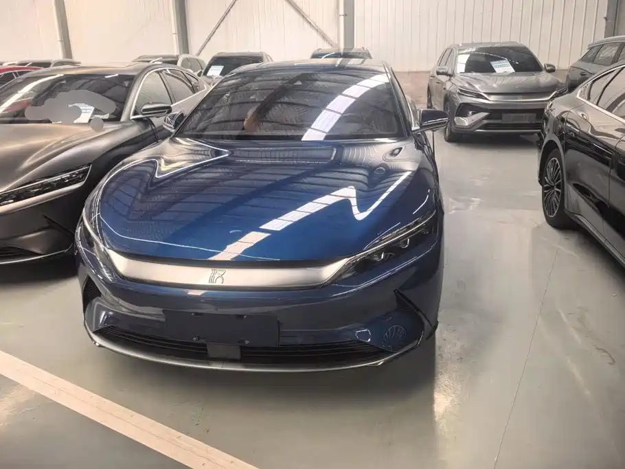 BYD Han — миниатюра 2