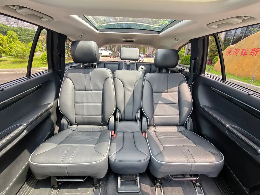 Mercedes-Benz R-Class — миниатюра 12