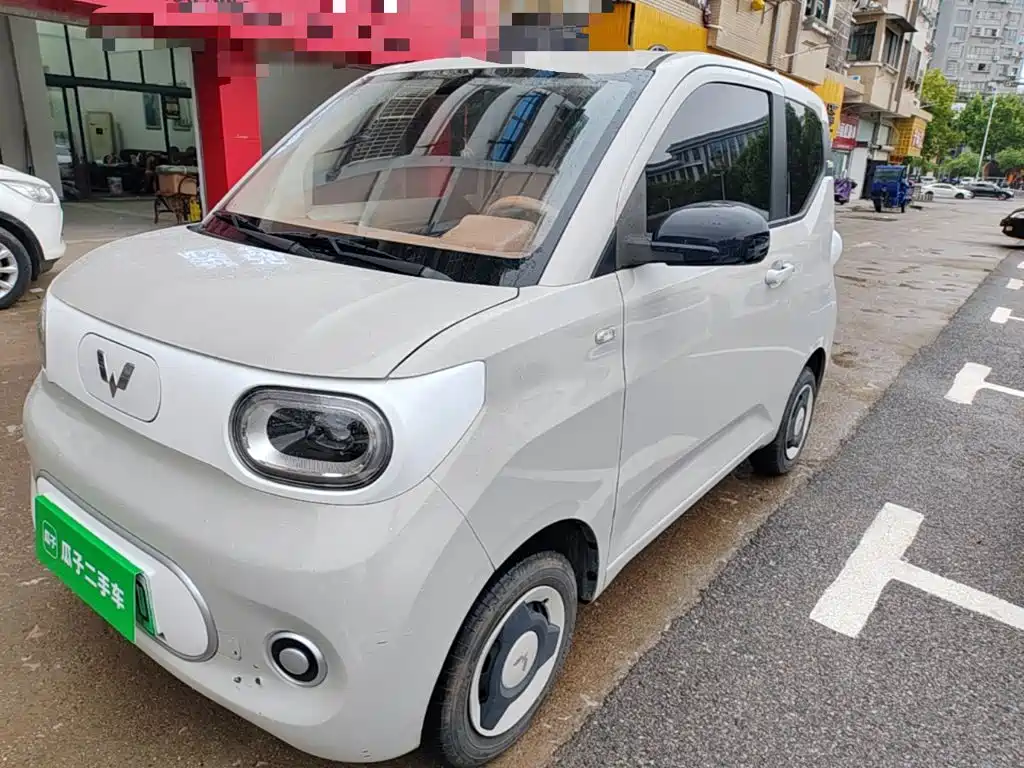 Wuling MINIEV