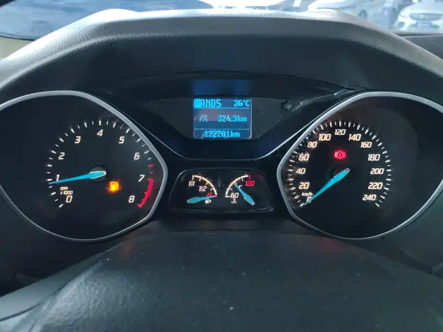 Ford Focus — миниатюра 14
