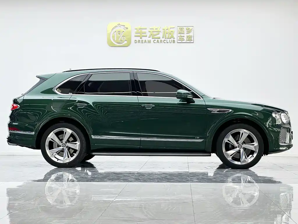 Bentley Bentayga — миниатюра 7