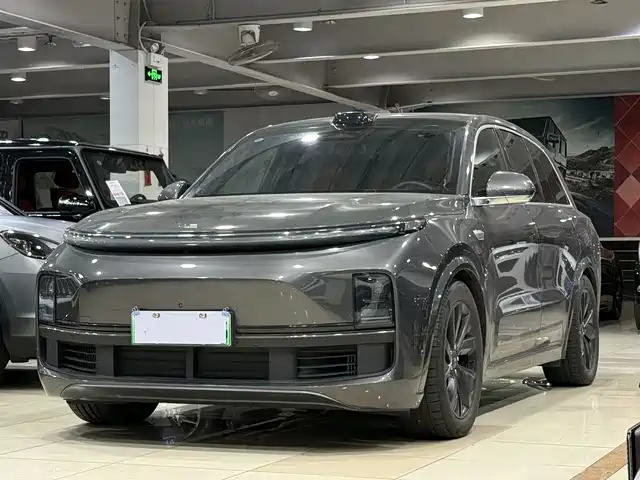 IDEAL CAR IDEAL L8 2023