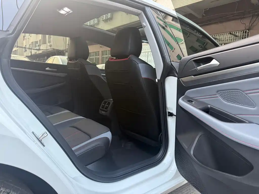 Volkswagen Lamando 2025 L 280TSI DSG