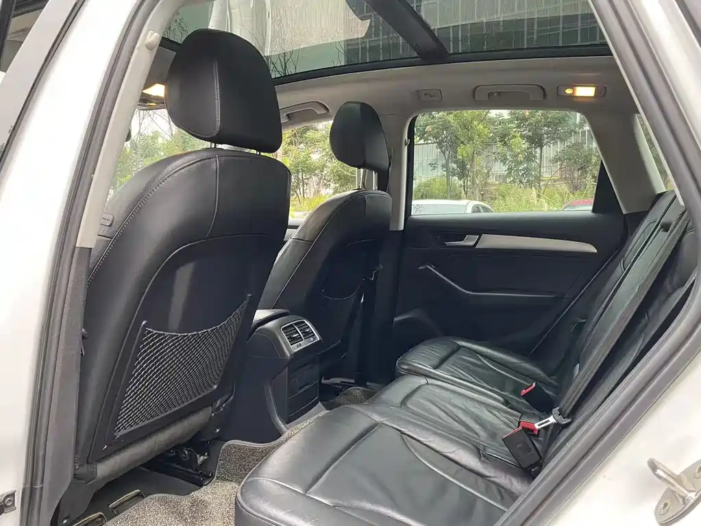 Audi Q5 — миниатюра 12