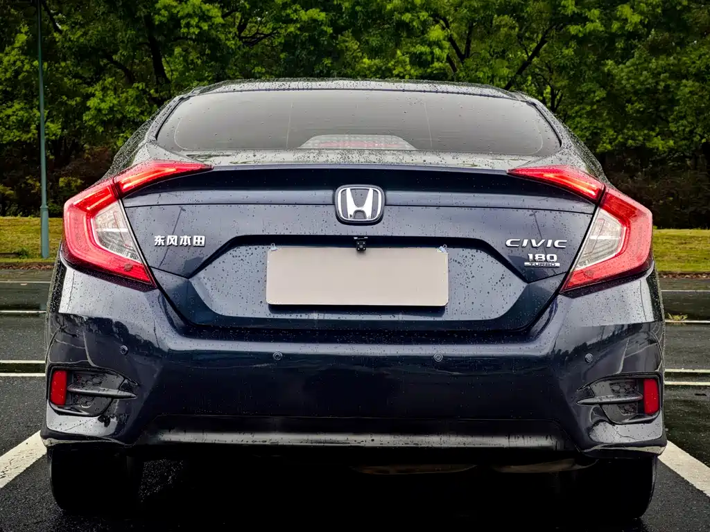 Honda Civic — миниатюра 4