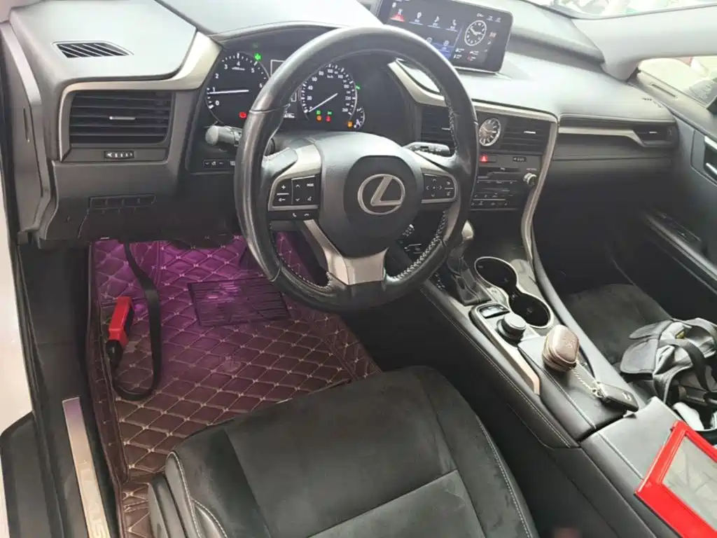 Lexus RX — миниатюра 10
