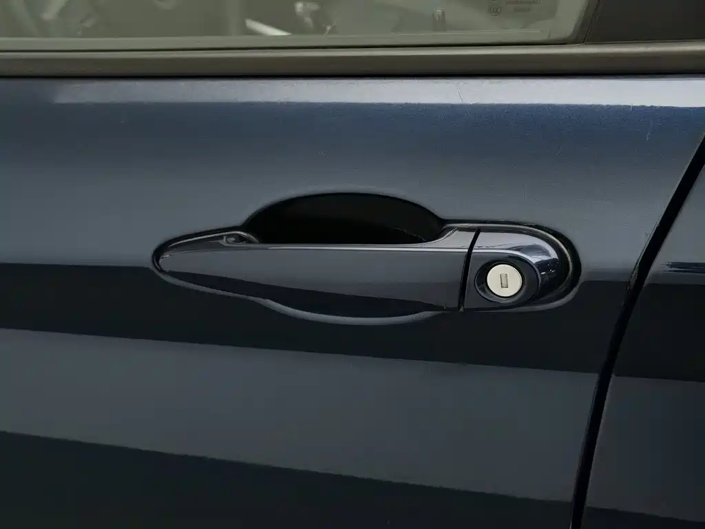 BMW 1 Series (Import) — миниатюра 18