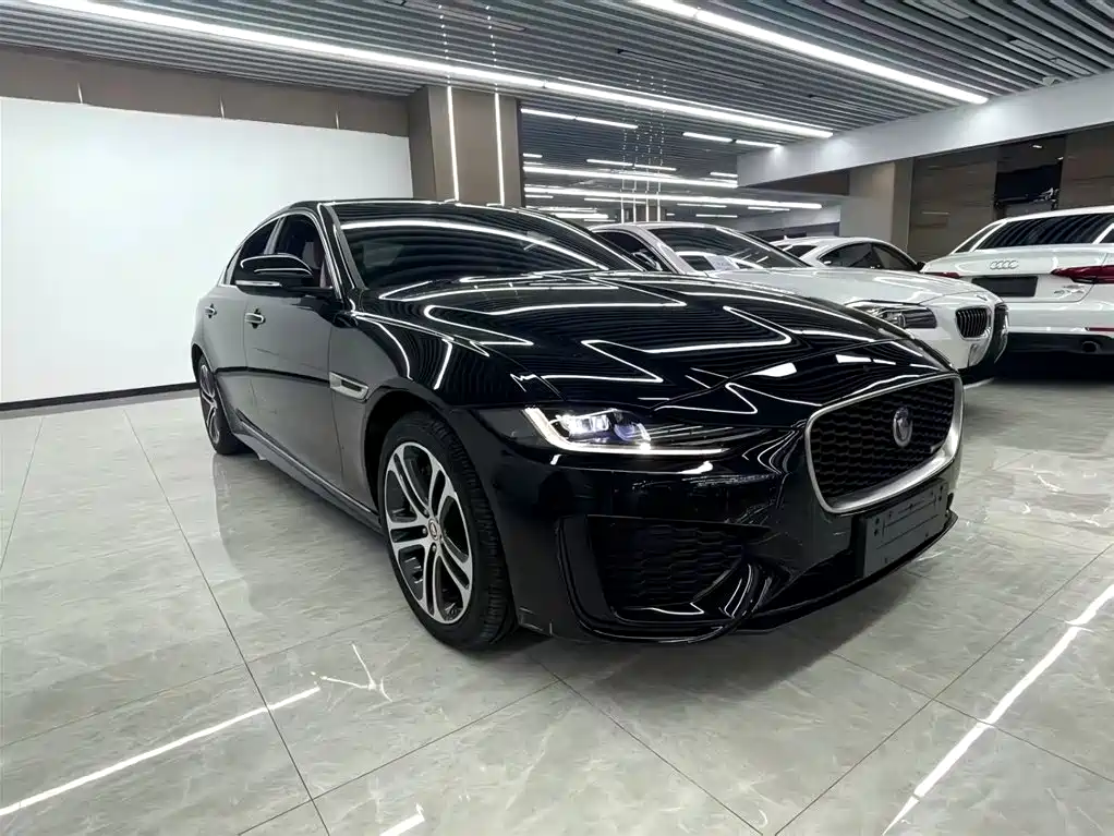 Jaguar XEL 2021 2.0T 250PS R-DYNAMIC S Sport