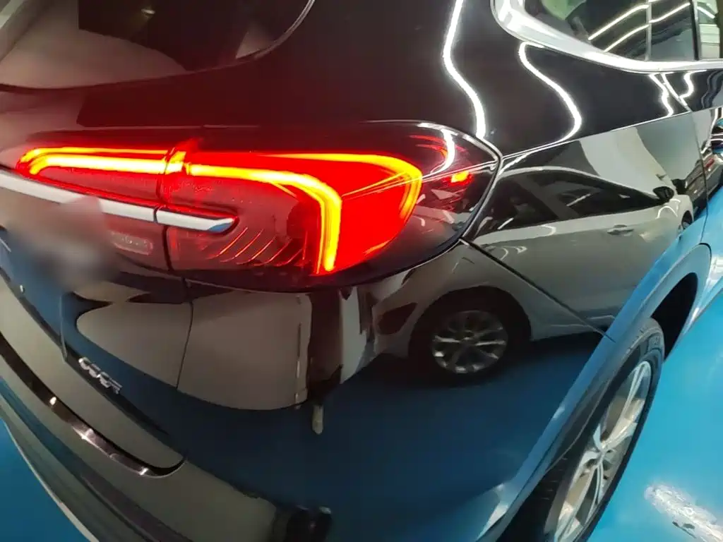 Buick Envision Plus — миниатюра 8