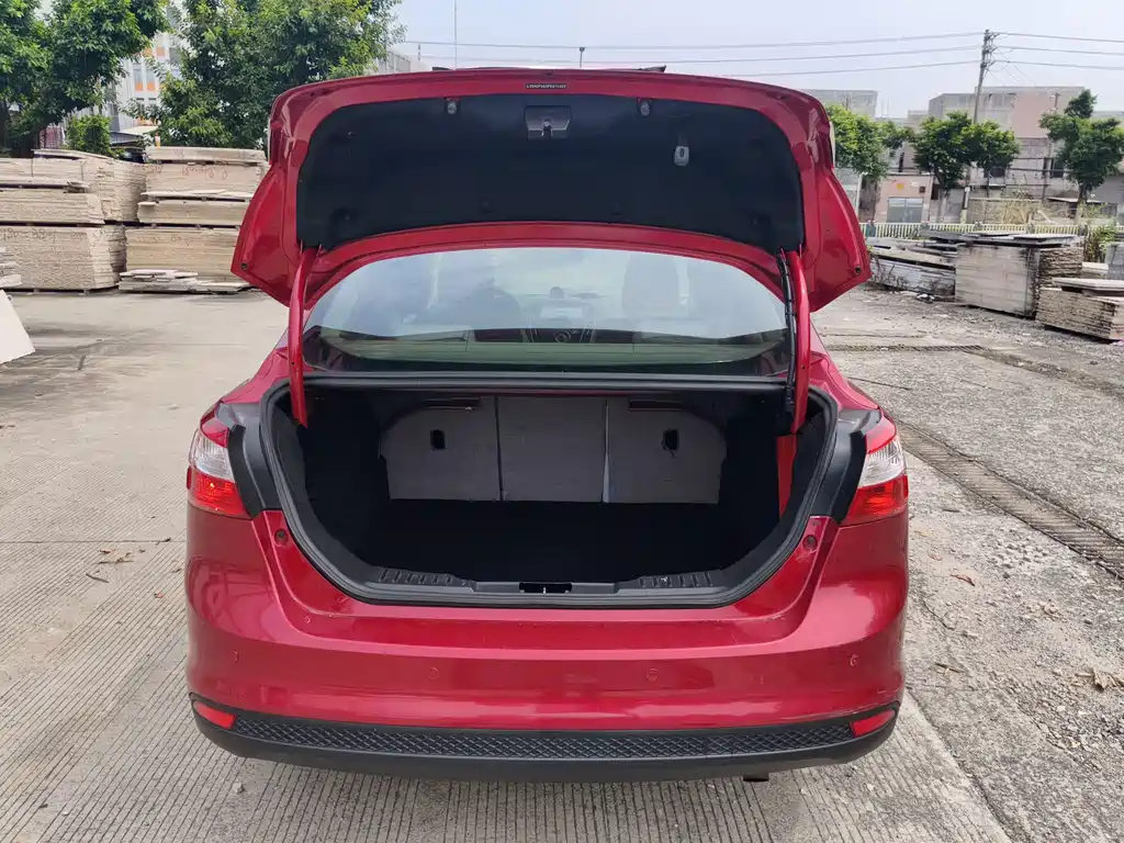 Ford Focus — миниатюра 22