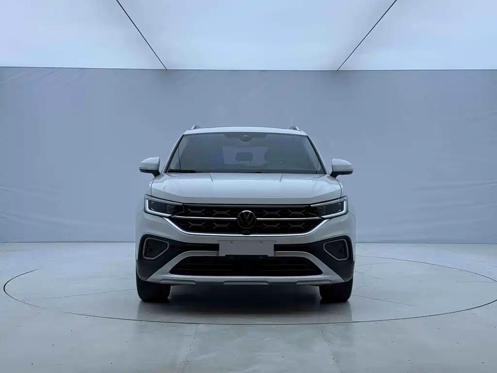 Volkswagen Tayron — миниатюра 2