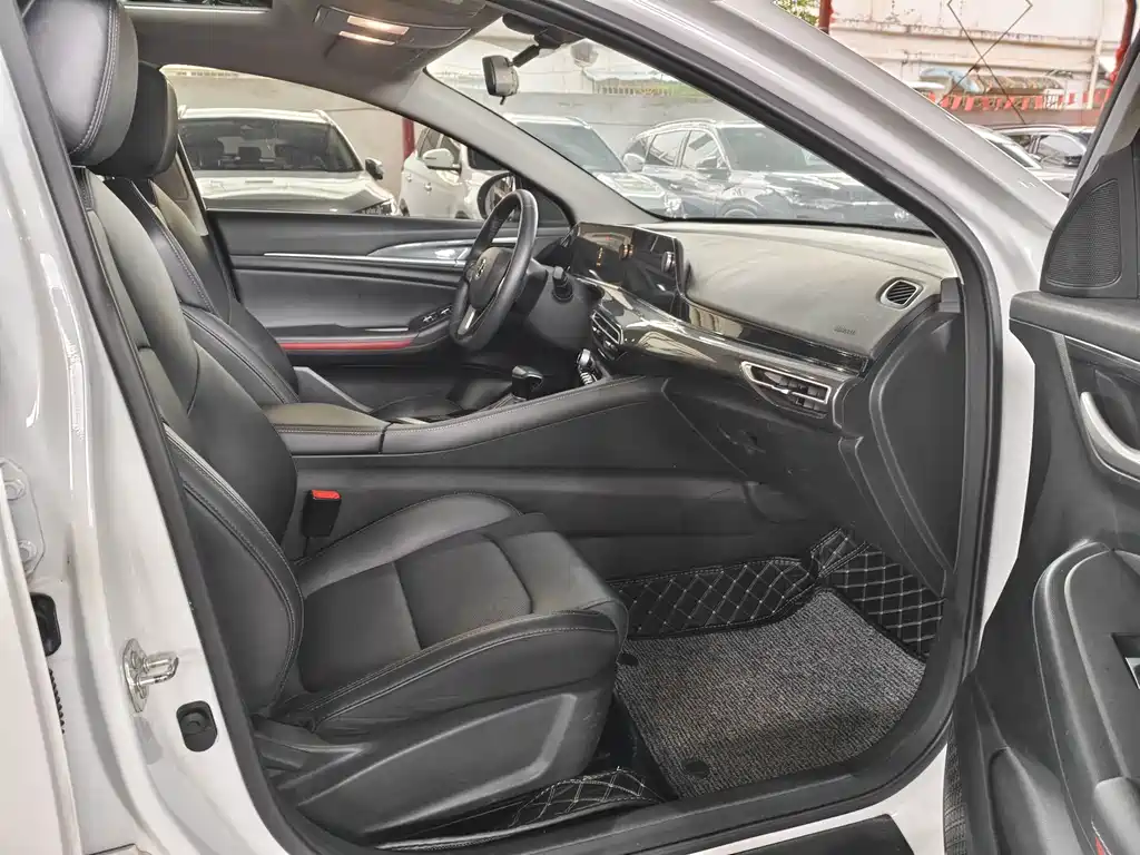 Changan Eado — миниатюра 7