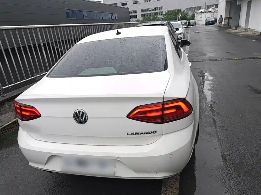 Volkswagen Lamando — миниатюра 6
