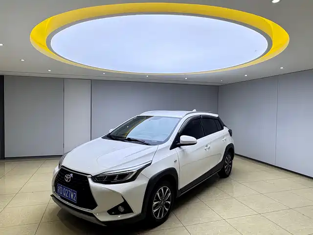 Toyota Yaris L