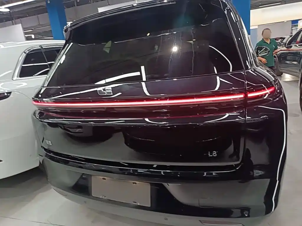Li Auto L8 2023 Pro