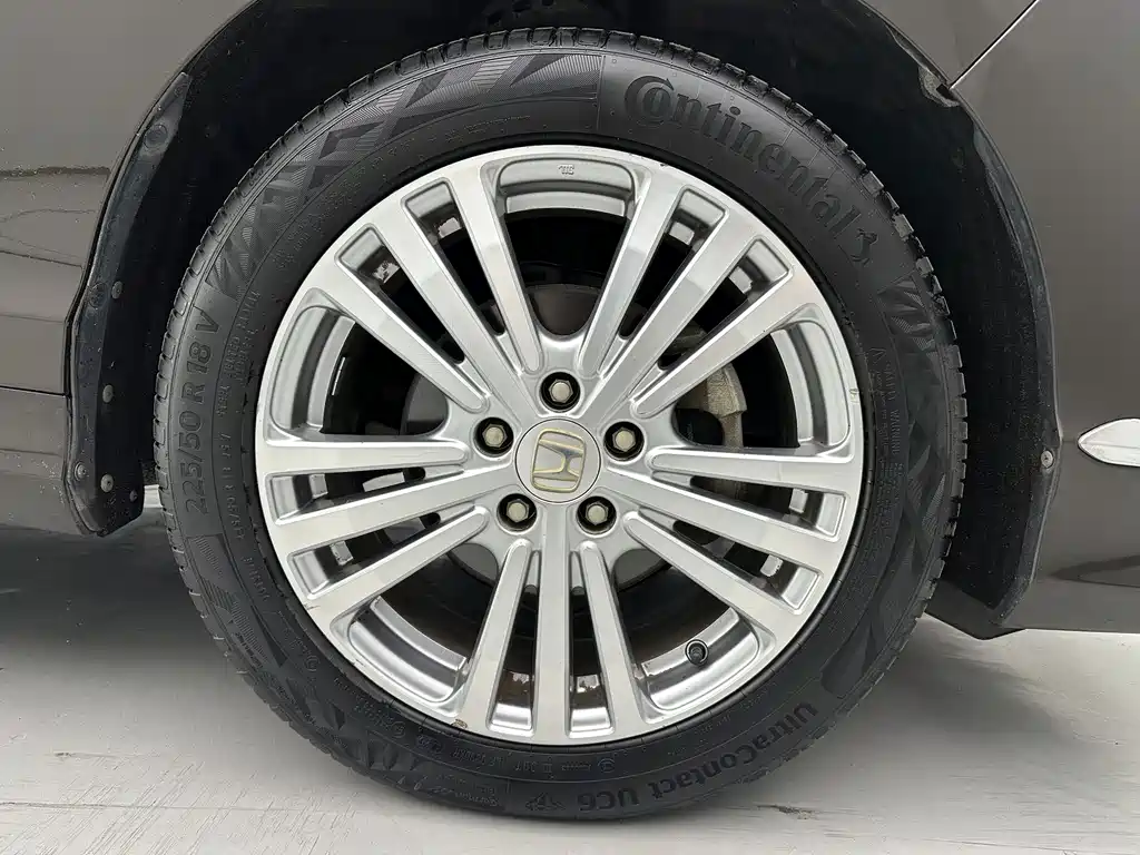 Honda Elysion — миниатюра 9