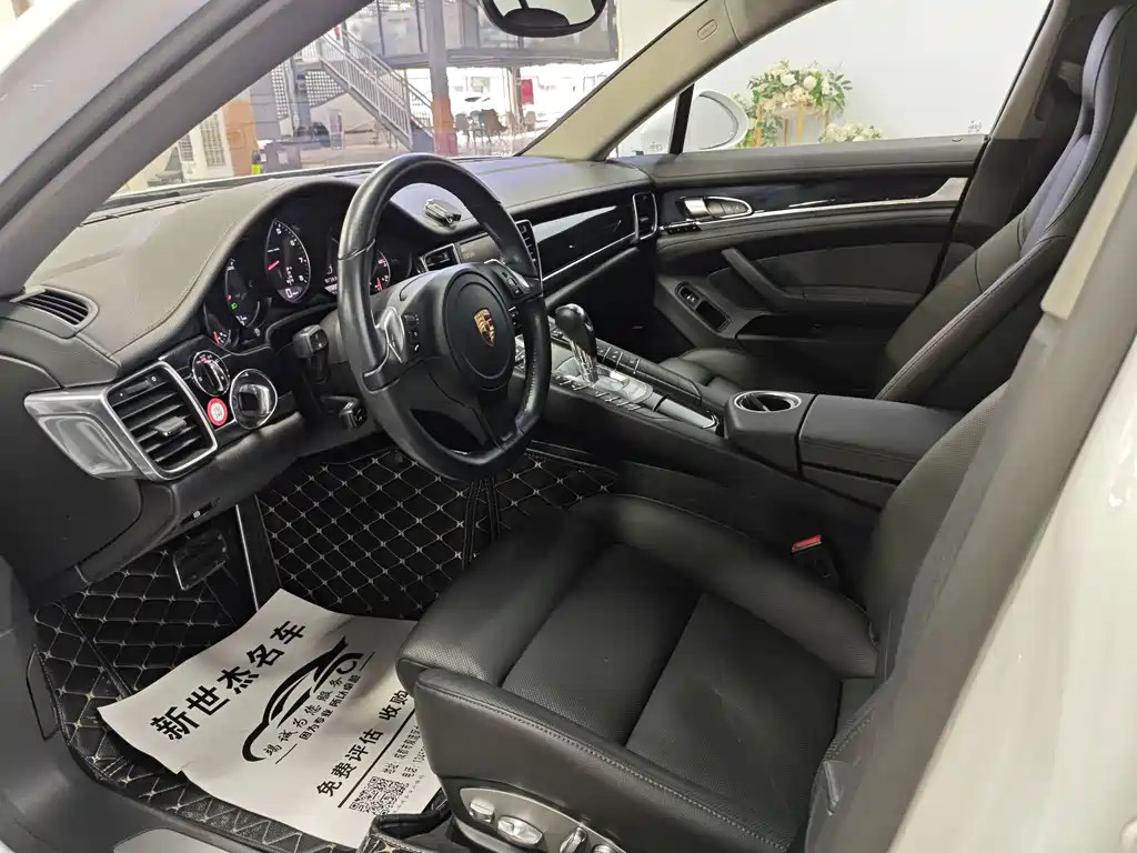 Porsche Panamera — миниатюра 5