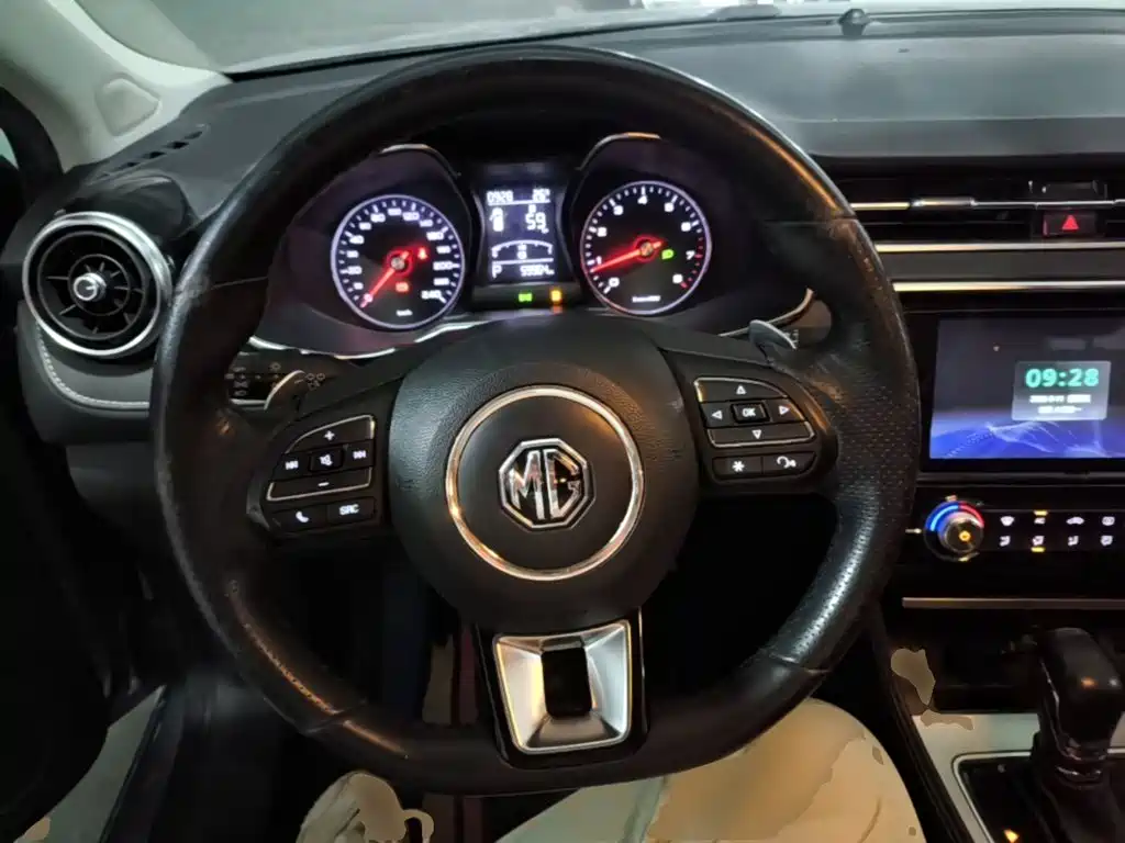 MG MG6 — миниатюра 11