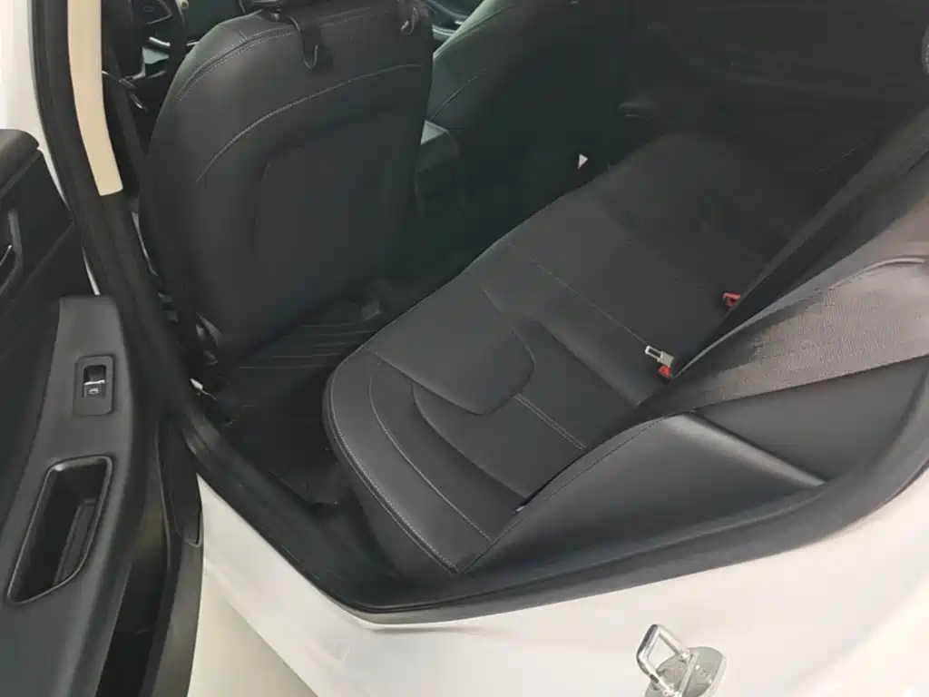 Chery Arrizo 5 — миниатюра 17