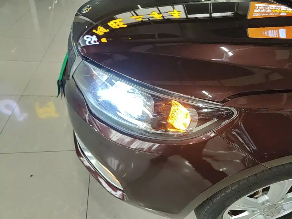 Kia Forte — миниатюра 24