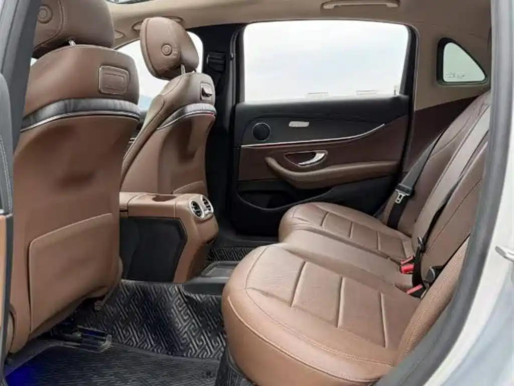 Mercedes-Benz E-Class E 2019 E 300 L Sport Fashion