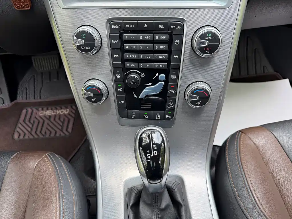 Volvo XC60 — миниатюра 7