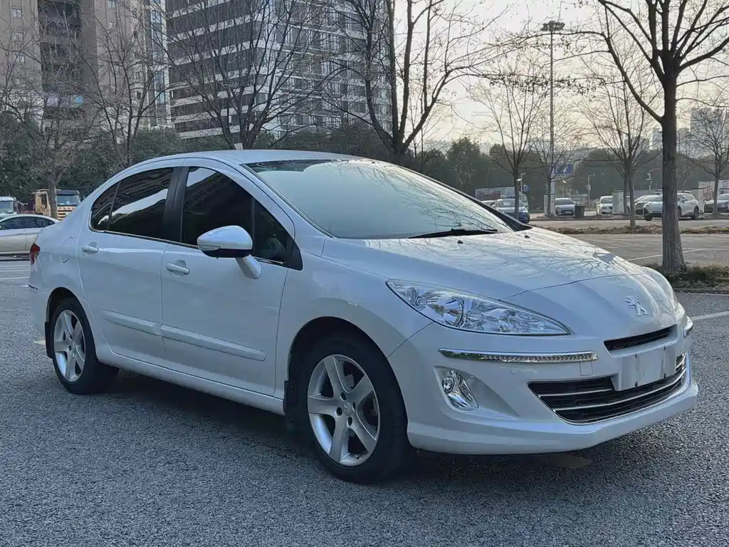 Peugeot 408 — миниатюра 3