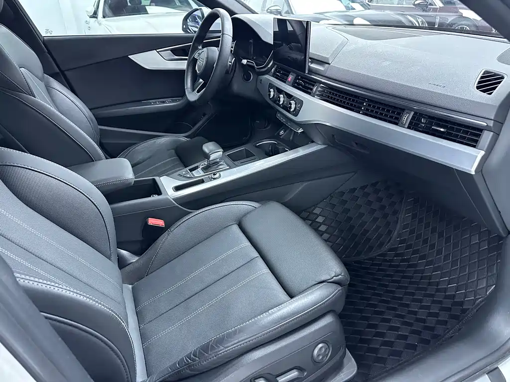 Audi A4L — фотографии объявления, Фото 14