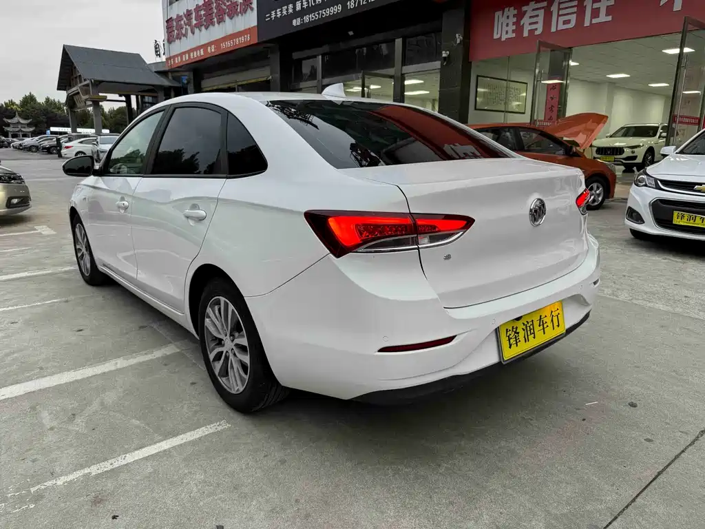 Buick Excelle — миниатюра 4
