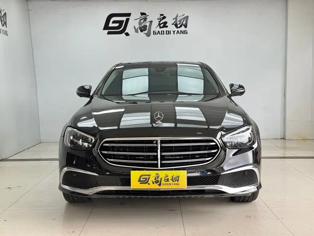 Mercedes-Benz E-Class — миниатюра 2