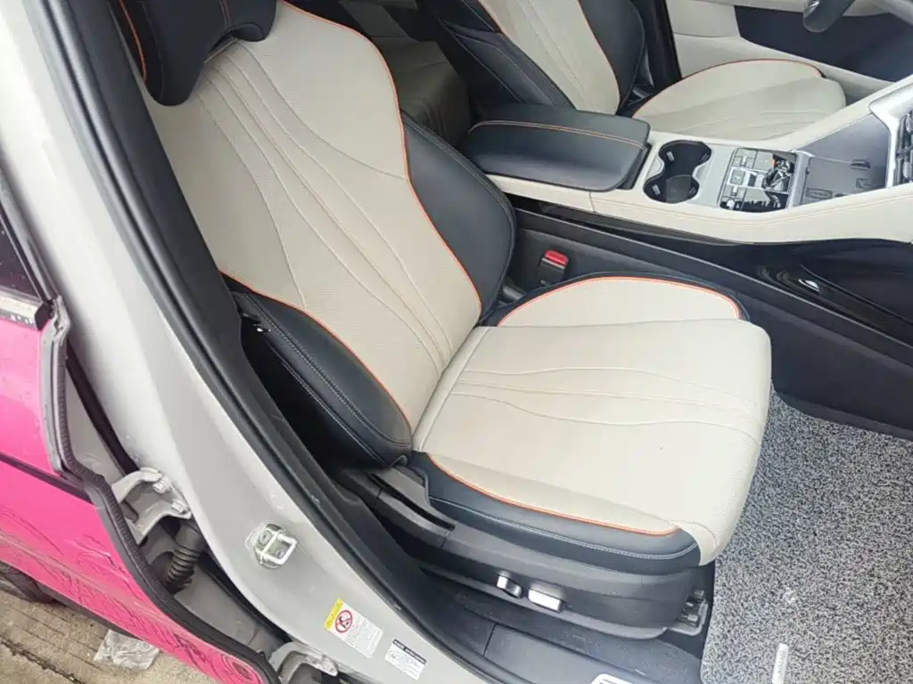 BYD PLUS New Energy — миниатюра 25