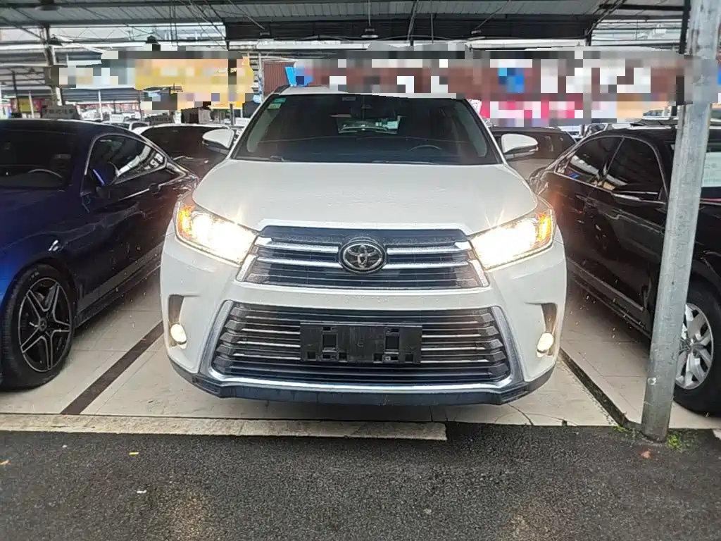 Toyota Highlander — миниатюра 3