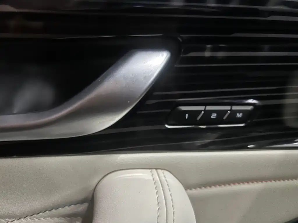 Geely Xingyue L — миниатюра 20