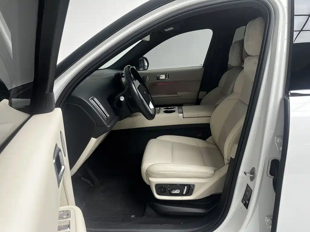 Li Auto Li L7 — миниатюра 12