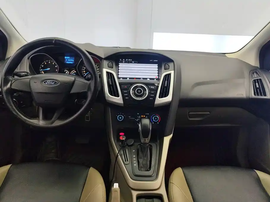 Ford Focus — миниатюра 12