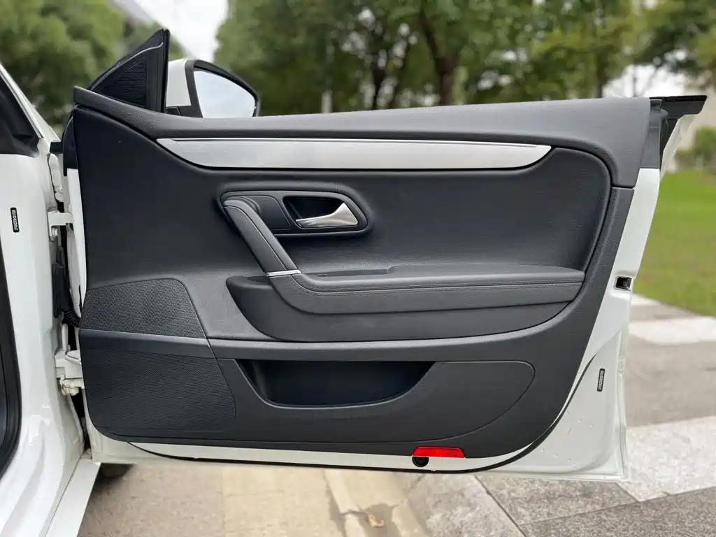Volkswagen CC — миниатюра 16