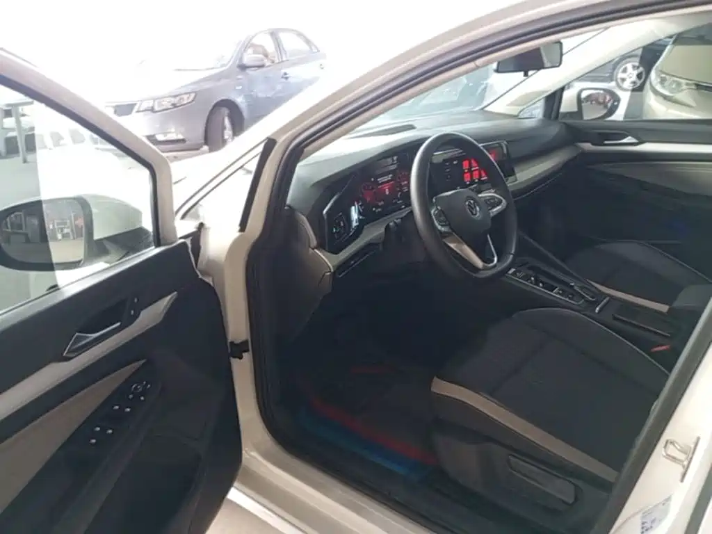 Volkswagen Golf — миниатюра 16