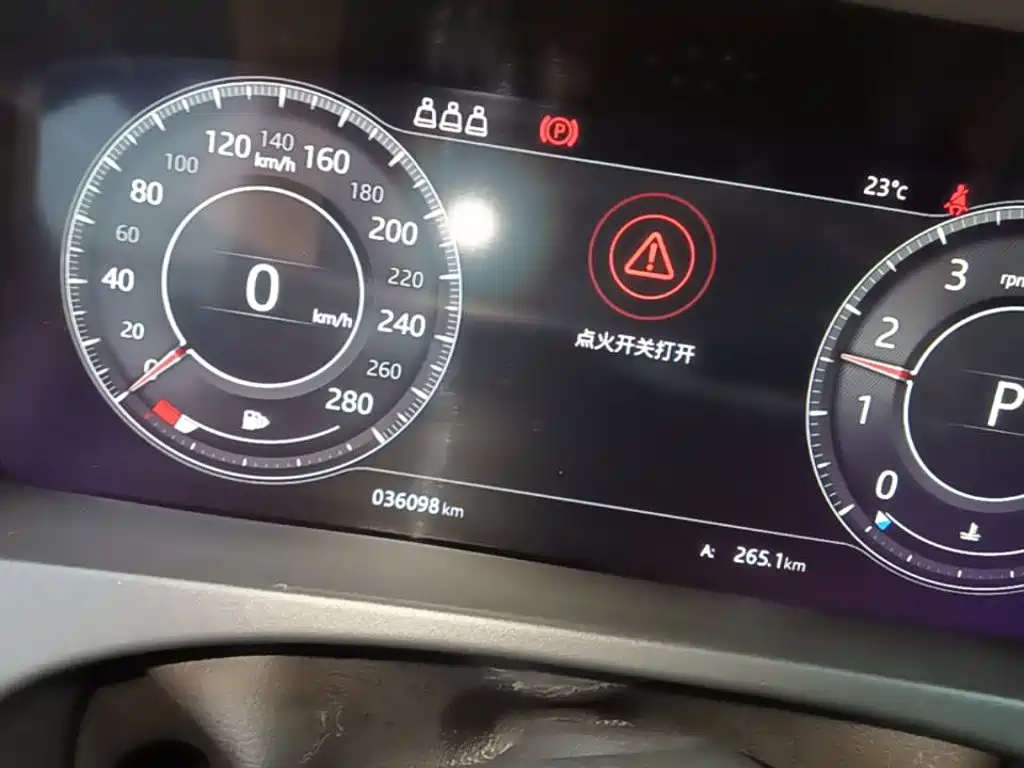 Jaguar F-PACE — миниатюра 12