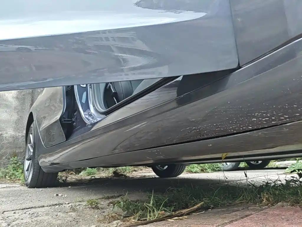 Tesla Model 3 — миниатюра 21