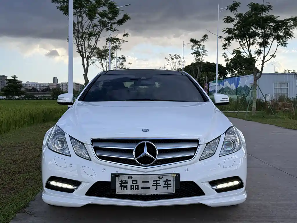 Mercedes-Benz E-Class E 2012 E 200 CGI Coupe