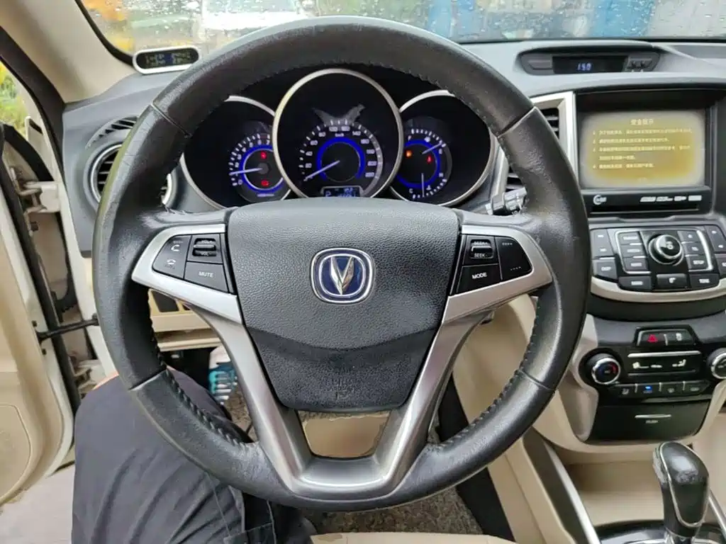 Changan Eado — миниатюра 11