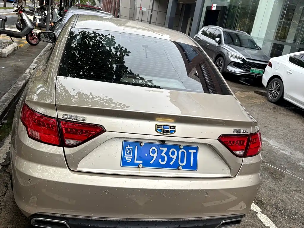 Geely Emgrand GL — миниатюра 12