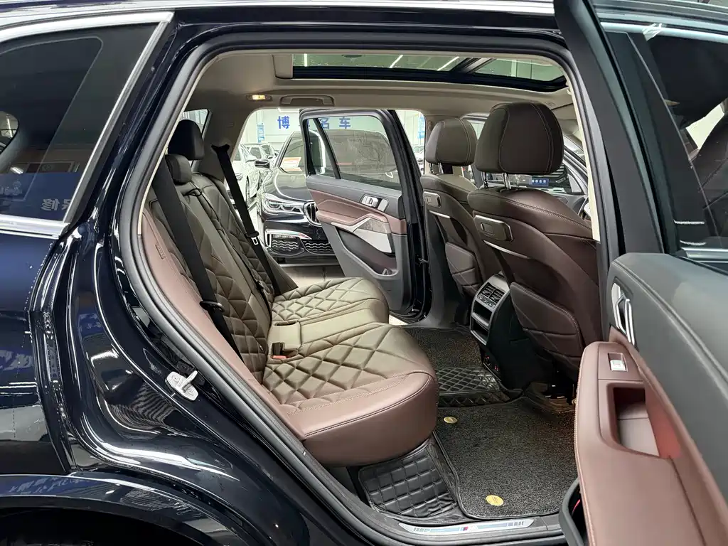BMW X5 — миниатюра 18