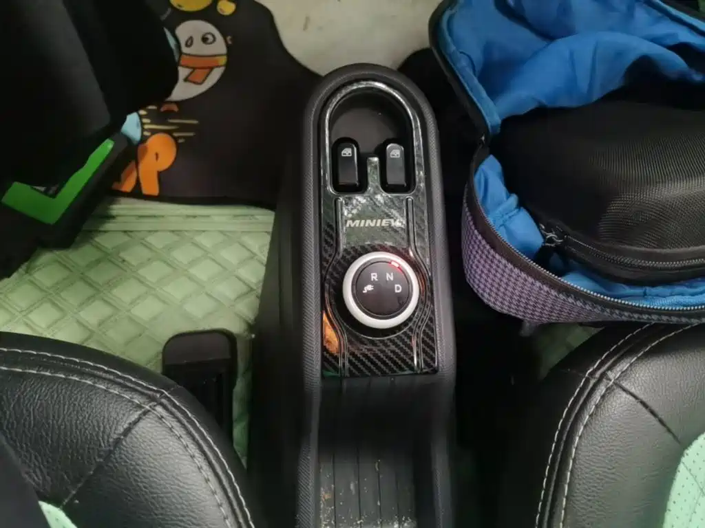 Wuling MINIEV — миниатюра 14