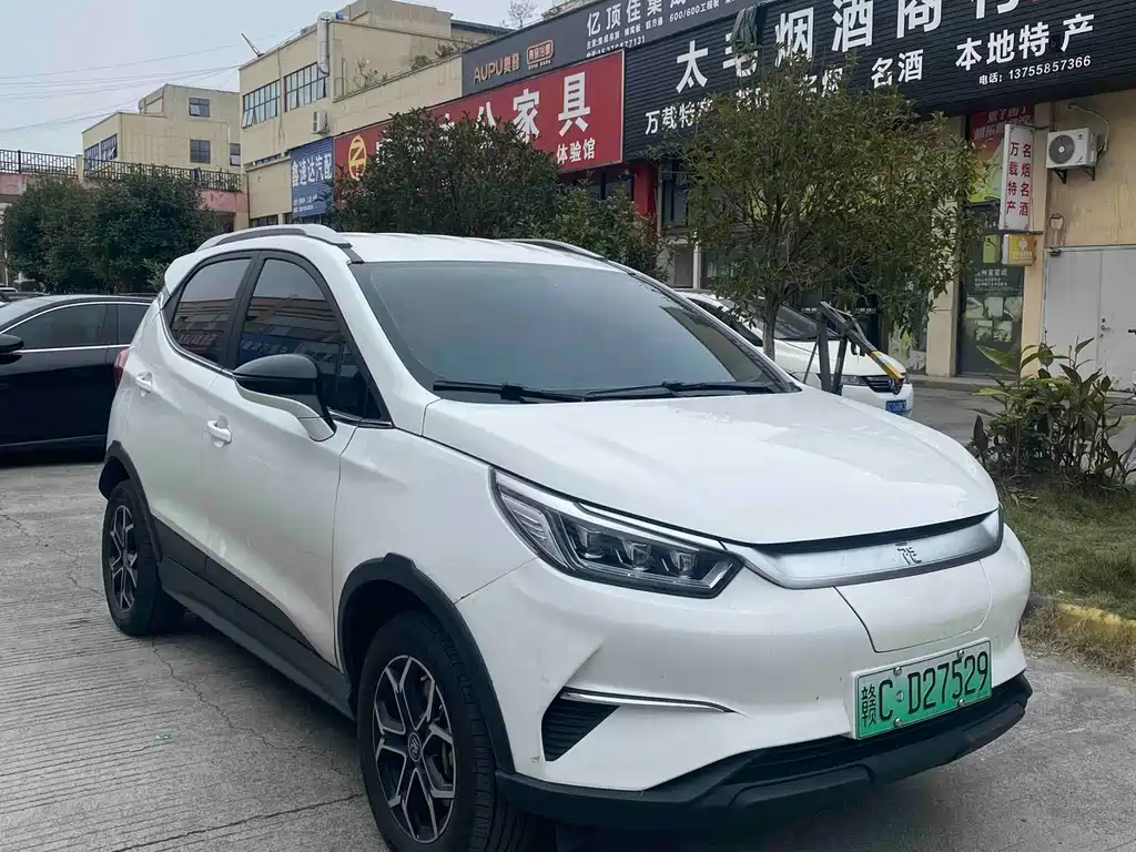 BYD Yuan Pro - фото 3