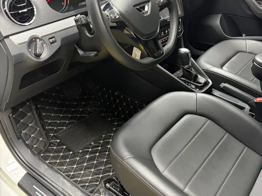 Jetta VA3 1.5L Auto Glory Edition, фото 18