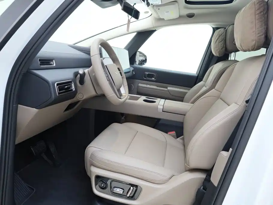 Li Auto Li MEGA — миниатюра 18