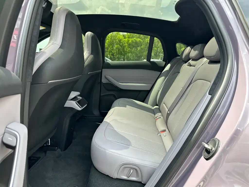 NIO EC6 — миниатюра 11