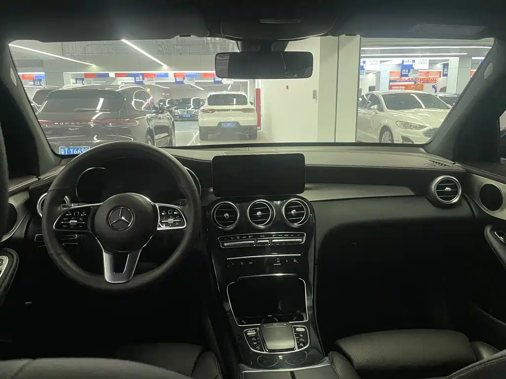 Mercedes-Benz GLC — миниатюра 8